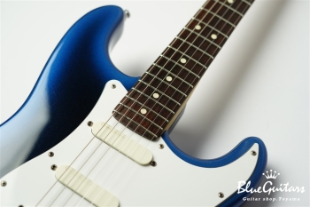 Strat Plus - Blue Pearl Burst