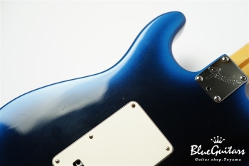 Strat Plus - Blue Pearl Burst