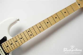 Made in Japan Junior Collection Stratocaster - Arctic White