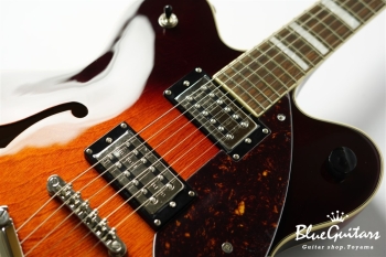 G2622 Streamliner Center Block Double-Cut with V-Stoptail - Forge Glow Maple