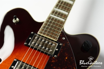 G2622 Streamliner Center Block Double-Cut with V-Stoptail - Forge Glow Maple