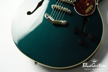 G2622 Streamliner Center Block Double-Cut with V-Stoptail - Midnight Sapphire