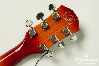 Larry Carlton H7 - Cherry Sunburst