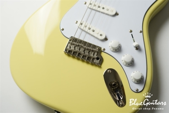 SE Silver Sky - Moon White