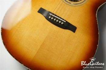 SE A40E - Tobacco Sunburst