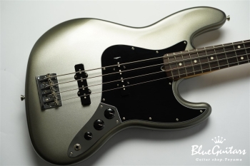 American Professional II Jazz Bass - Mercury