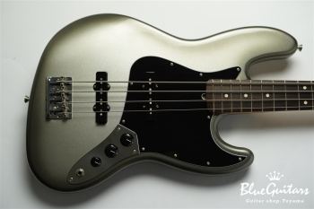 American Professional II Jazz Bass - Mercury