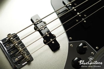 American Professional II Jazz Bass - Mercury
