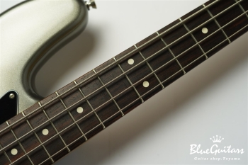 American Professional II Jazz Bass - Mercury