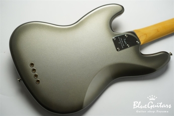 American Professional II Jazz Bass - Mercury