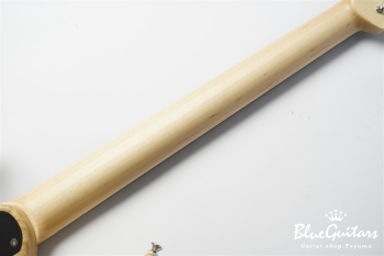 S-624LT HH - White Granite