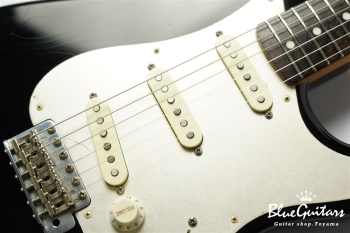 Model S. #005 Medium Aged - Black with Silver