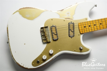 IRIS #134 - Olympic White Over Gold