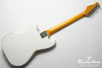 IRIS #134 - Olympic White Over Gold