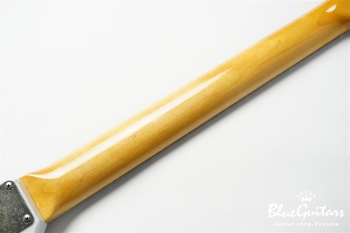 IRIS #135 - White Blonde