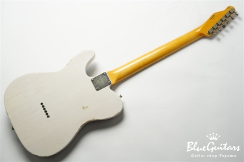 Model T. #137 Light Aged - White Blonde with Orii Blue