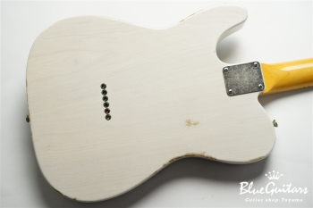 Model T. #137 Light Aged - White Blonde with Orii Blue