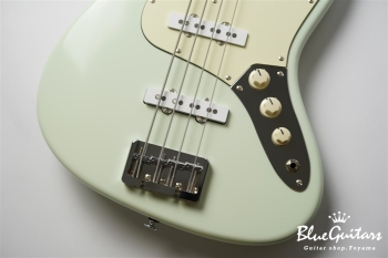 Vibe Standard-4 #131 - Sonic Blue