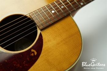 J-45 Standard - Antique Natural