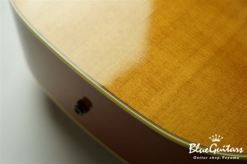 J-45 Standard - Antique Natural