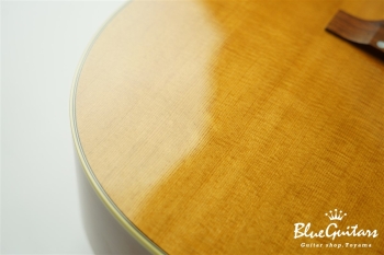 J-45 Standard - Antique Natural