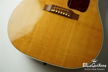 J-45 Standard - Antique Natural