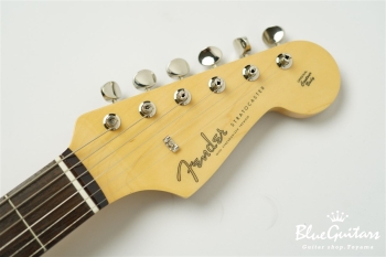 Made in Japan Traditional 60s Stratocaster - 3 Color Sunburst
