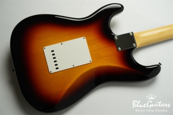 Made in Japan Traditional 60s Stratocaster - 3 Color Sunburst