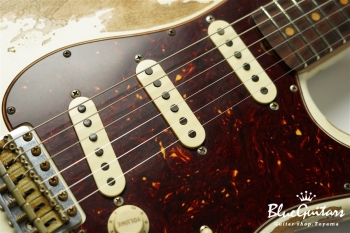 Limited 1962 Stratocaster Super Heavy Relic / Roasted Maple Neck - Aged Olympic White