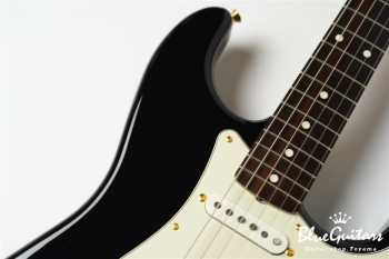 FSR MIJ Traditional 60s Stratocaster Matching Head with Gold Hardware/Black