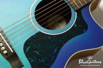 OM-240CE - Dark Blue Burst