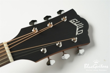 OM-240CE - Dark Blue Burst