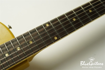 Portrait Line No.1 Special / TV Yellow #2 044