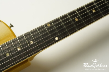 Portrait Line No.1 Special / TV Yellow #2 045