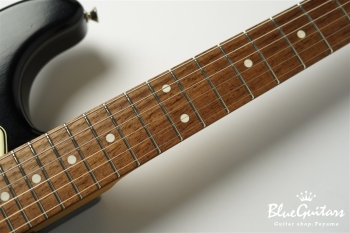 MST1-STD/NJ Aged - Black