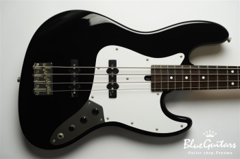 JB-4 Limited - Black