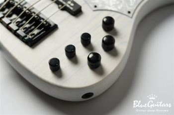 hippo 5th CTM - White