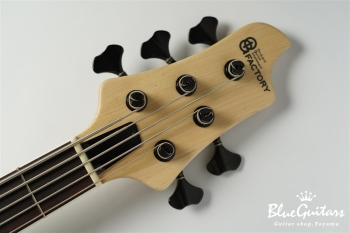 hippo 5th CTM - White