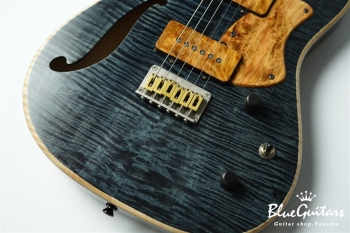 Cirrus Easel JM