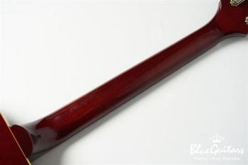 Limited Edition James Bay 1966 Century Outfit - Gloss Cherry