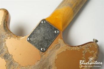 IRIS #131 Super Heavy Aged - Firemist Gold over CAR with Silver