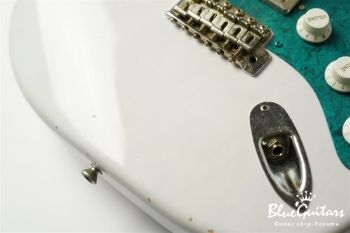 Model S. #141 Light Aged - White Blonde with Orii Blue