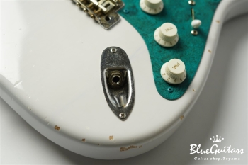 Model S. #142 Light Aged - White Blonde with Orii Blue