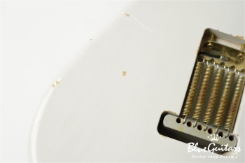 Model S. #142 Light Aged - White Blonde with Orii Blue