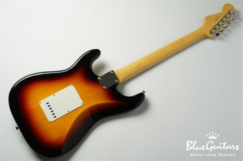 Made in Japan Traditional 60s Stratocaster - 3 Color Sunburst