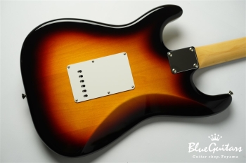 Made in Japan Traditional 60s Stratocaster - 3 Color Sunburst