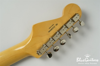 Made in Japan Traditional 60s Stratocaster - 3 Color Sunburst