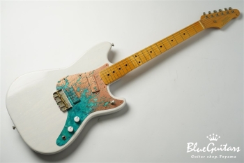 IRIS Standard #143 - White Blonde with Art Texture