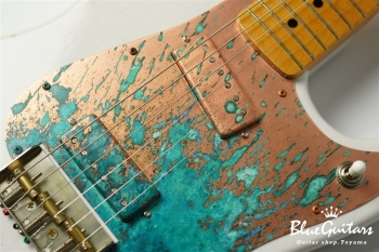 IRIS Standard #143 - White Blonde with Art Texture