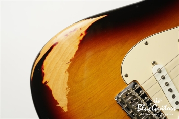 Highway One Stratocaster - 3-Color Sunburst